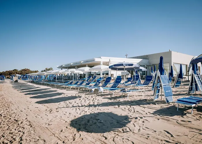 Bacino Grande Hotel Torre Lapillo